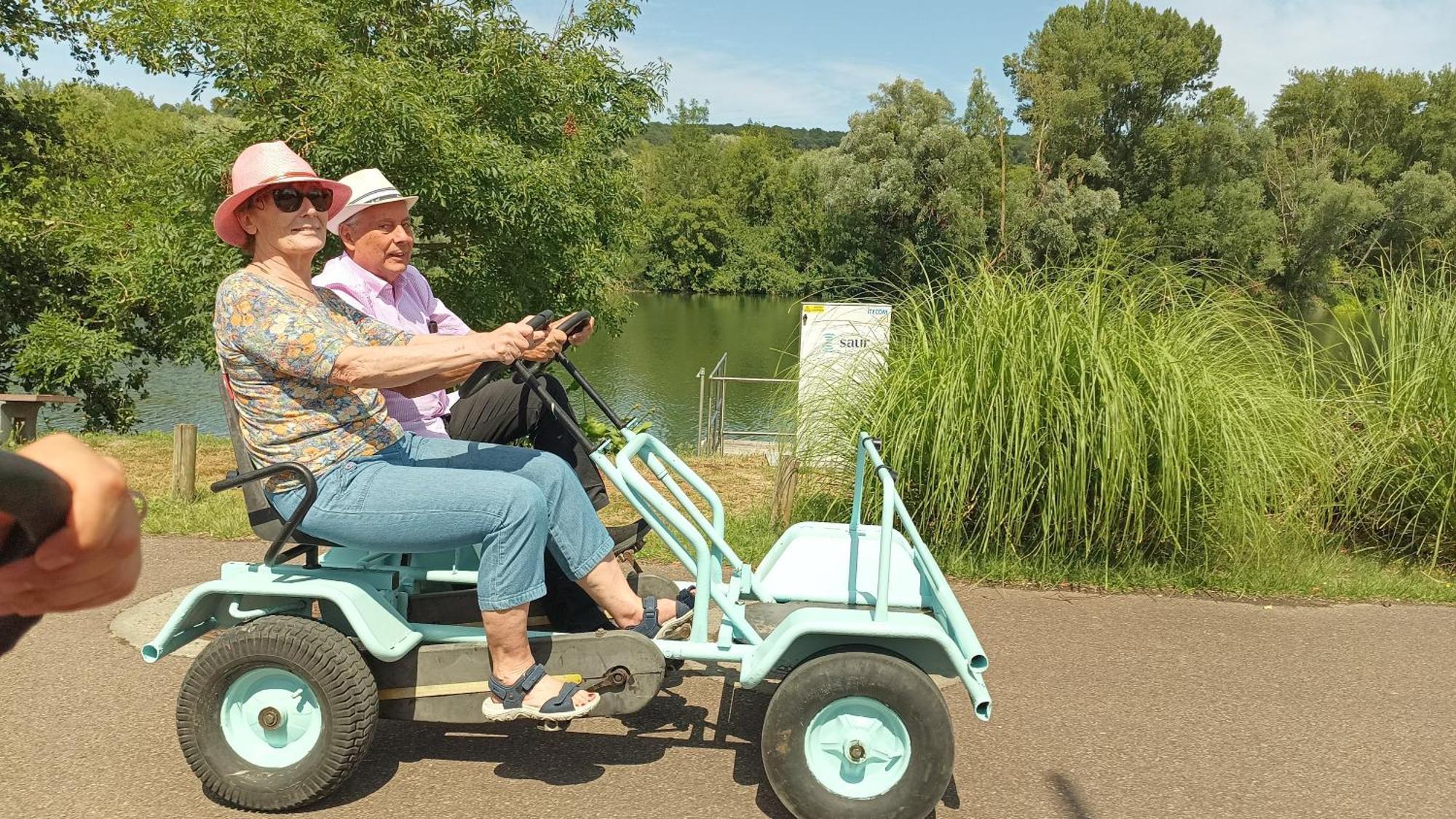 Les Jardins De Felicie Villa Poses Kültér fotó