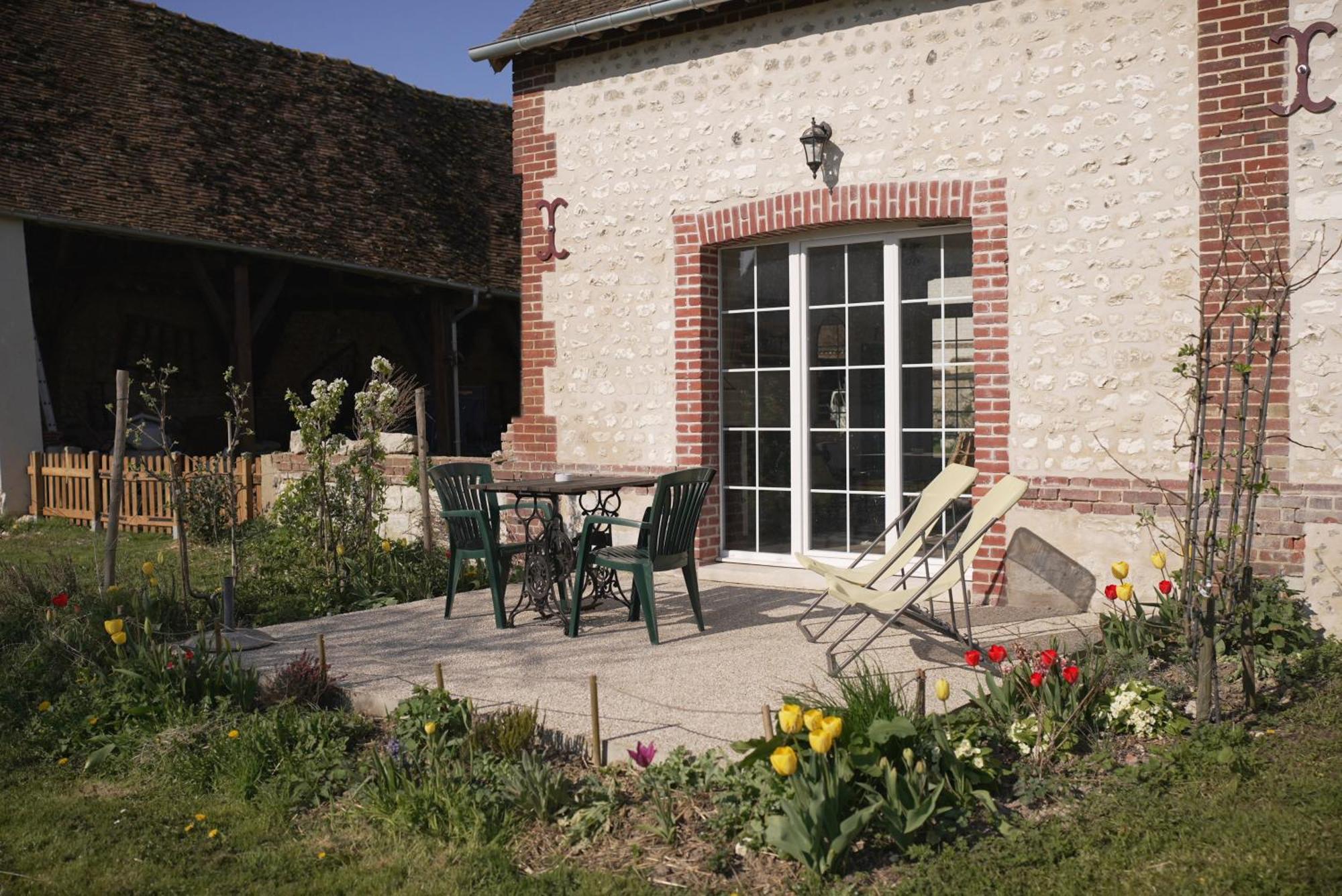 Les Jardins De Felicie Villa Poses Kültér fotó